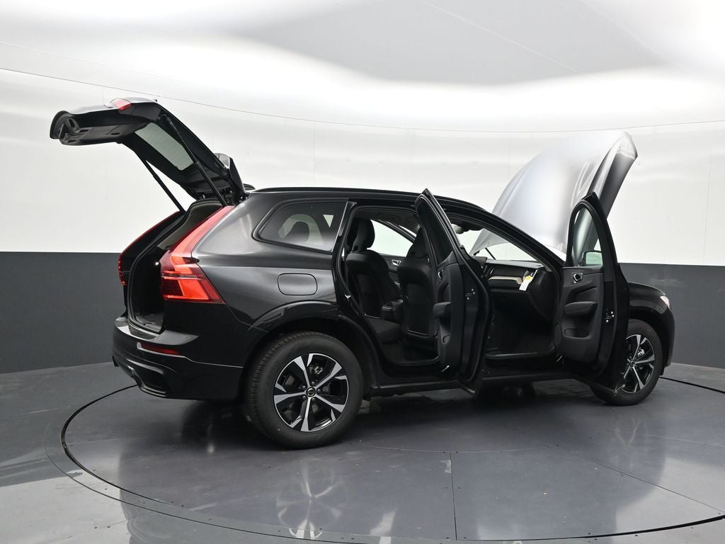 2026 Volvo XC60 B5 Core