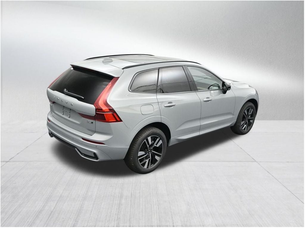 2026 Volvo XC60 B5 Core