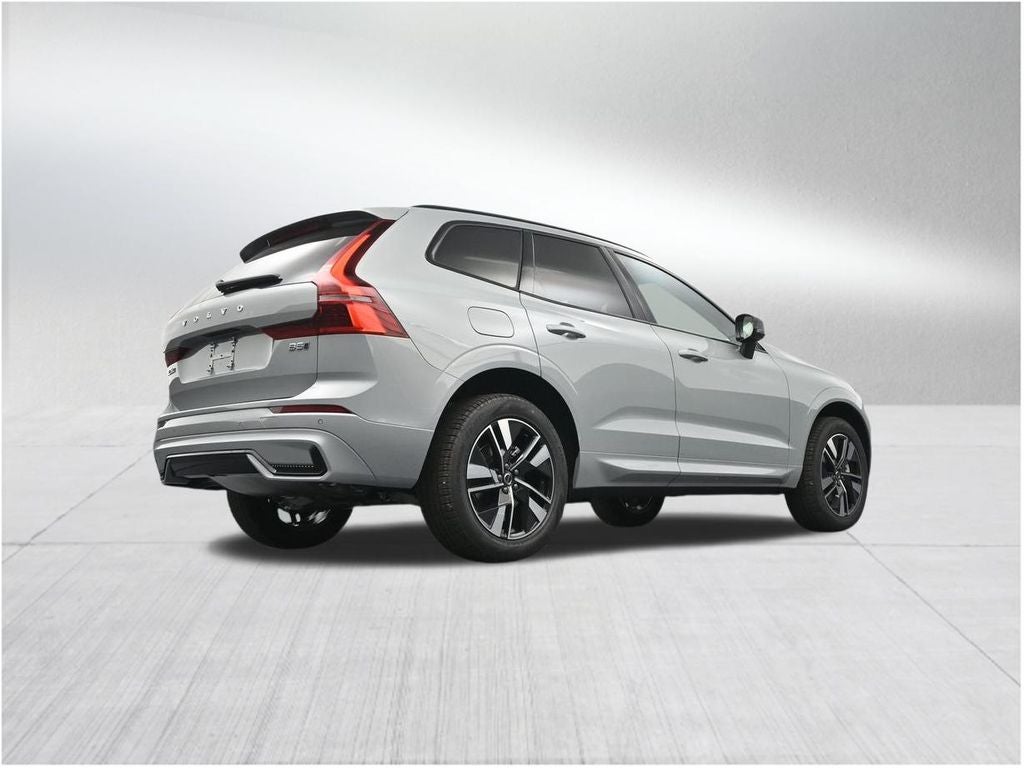 2026 Volvo XC60 B5 Core