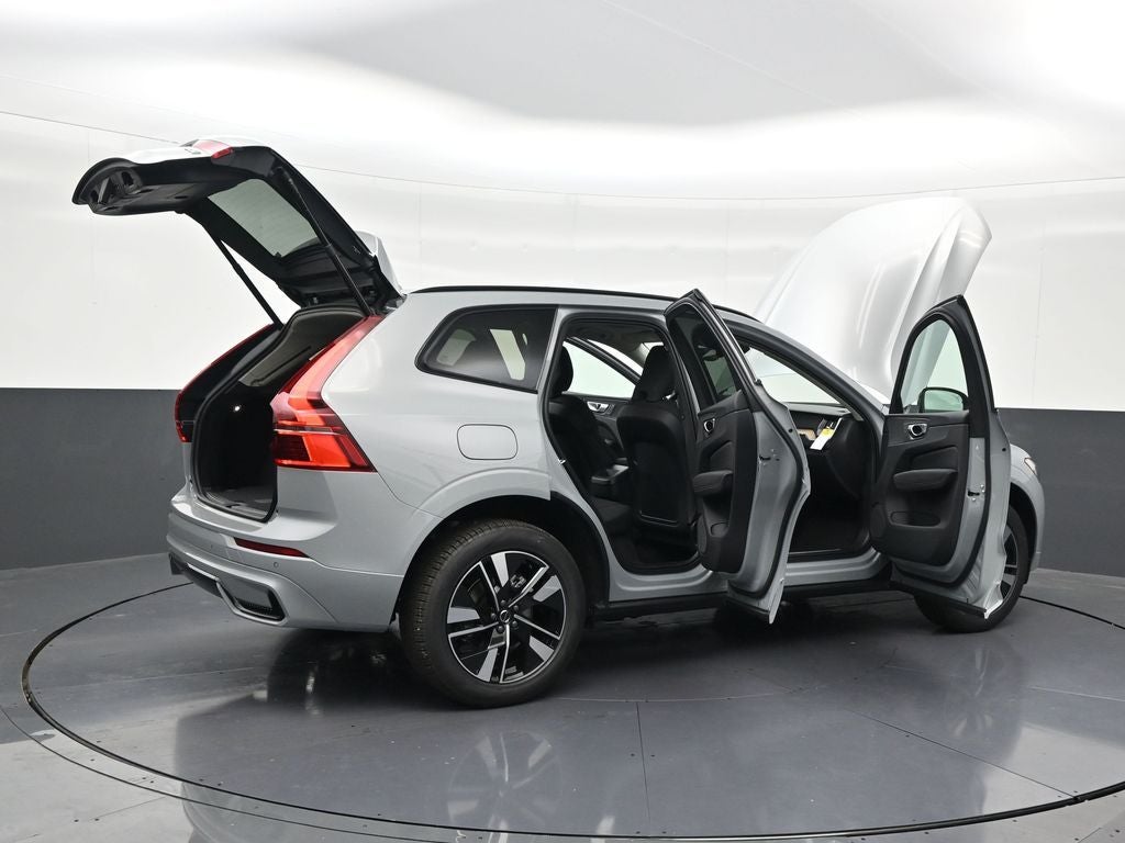 2026 Volvo XC60 B5 Core