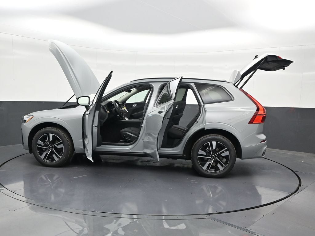 2026 Volvo XC60 B5 Core