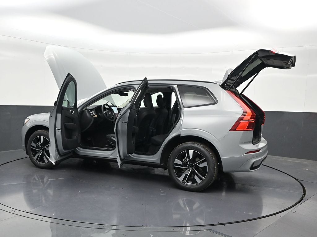 2026 Volvo XC60 B5 Core