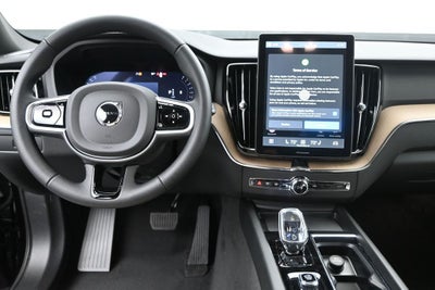 2026 Volvo XC60 B5 Core