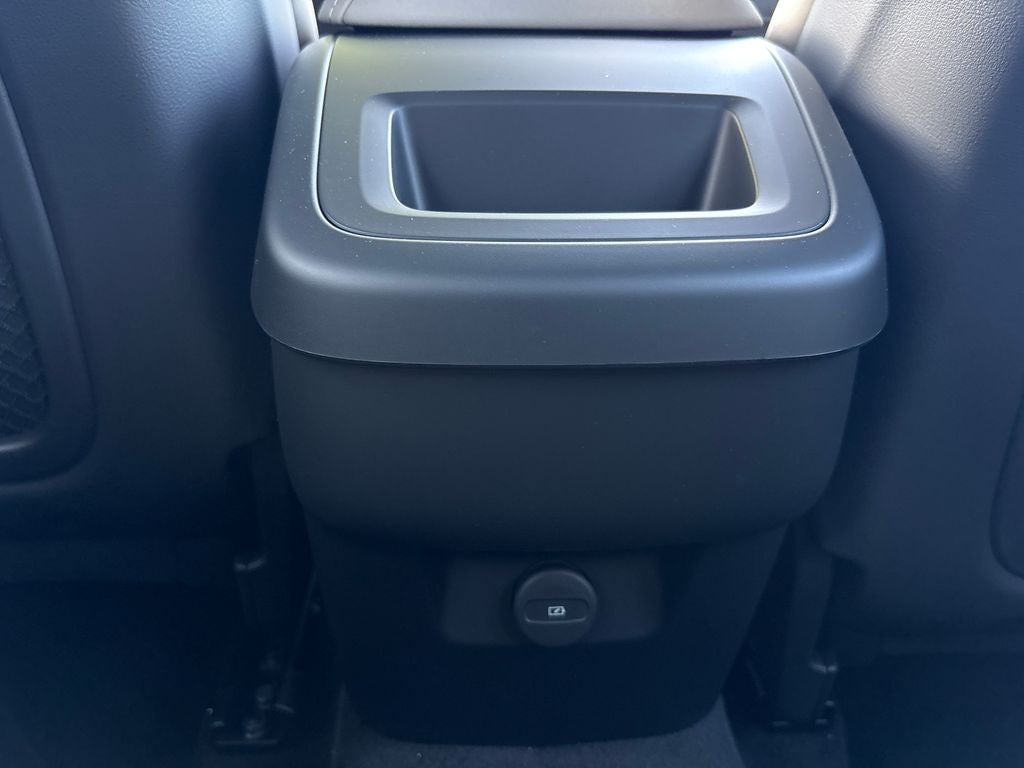 2026 Volvo XC60 B5 Core