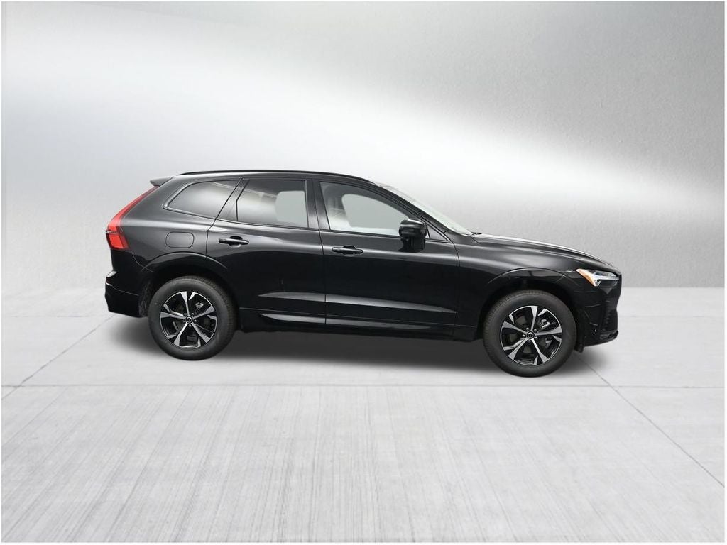 2026 Volvo XC60 B5 Core