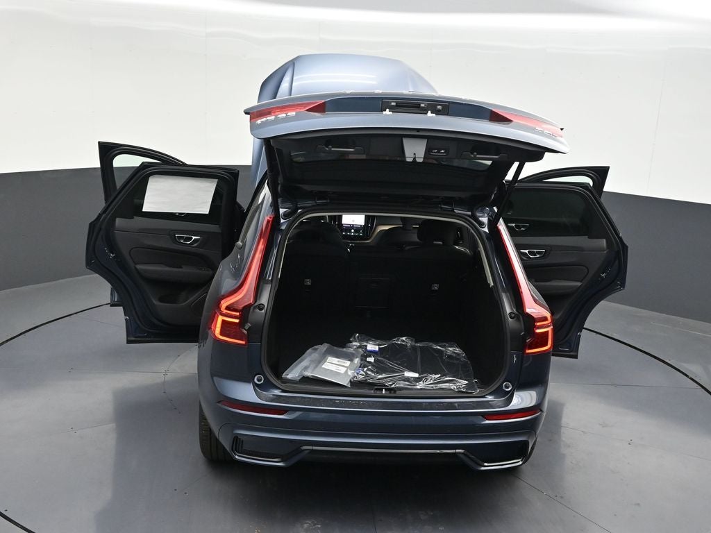 2026 Volvo XC60 B5 Core