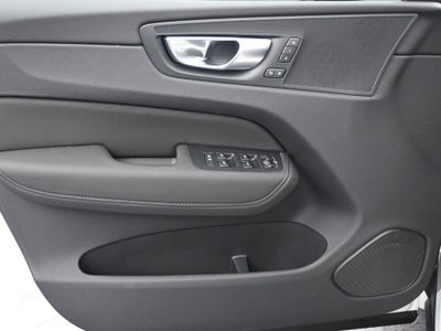 2026 Volvo XC60 B5 Core