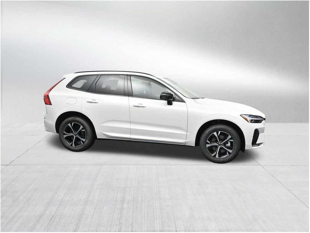 2026 Volvo XC60 B5 Core