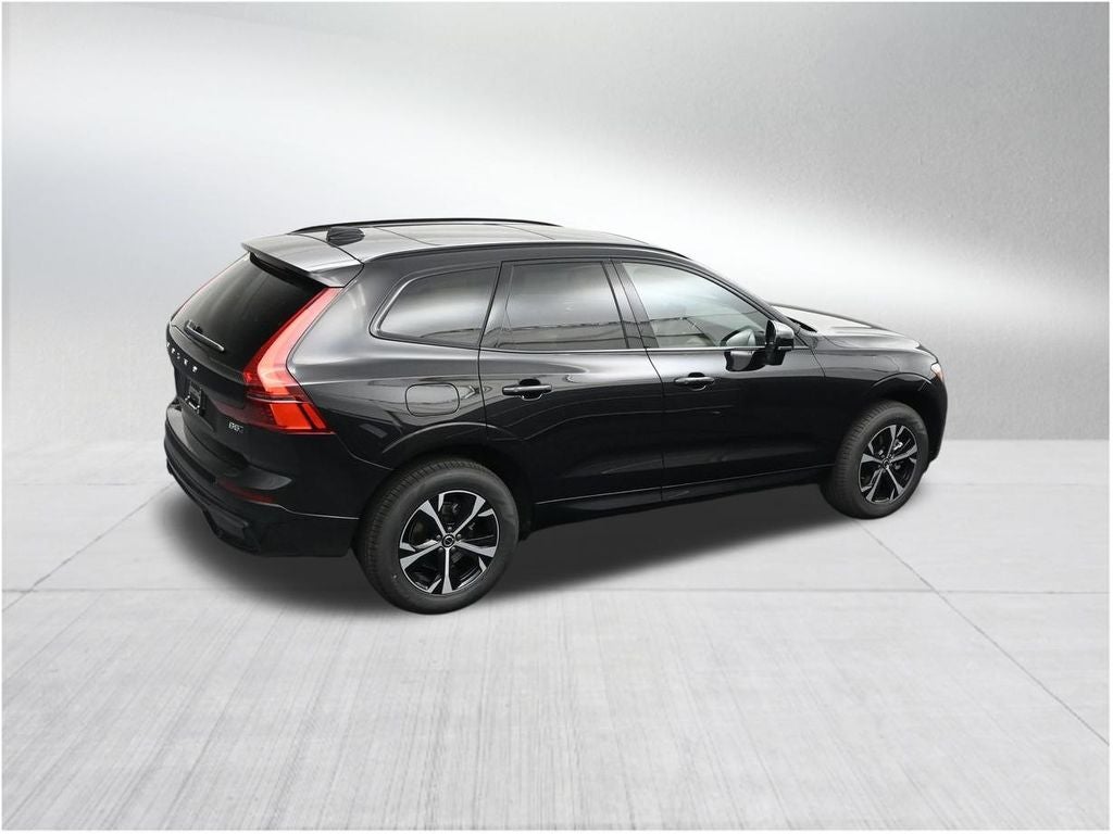 2026 Volvo XC60 B5 Core