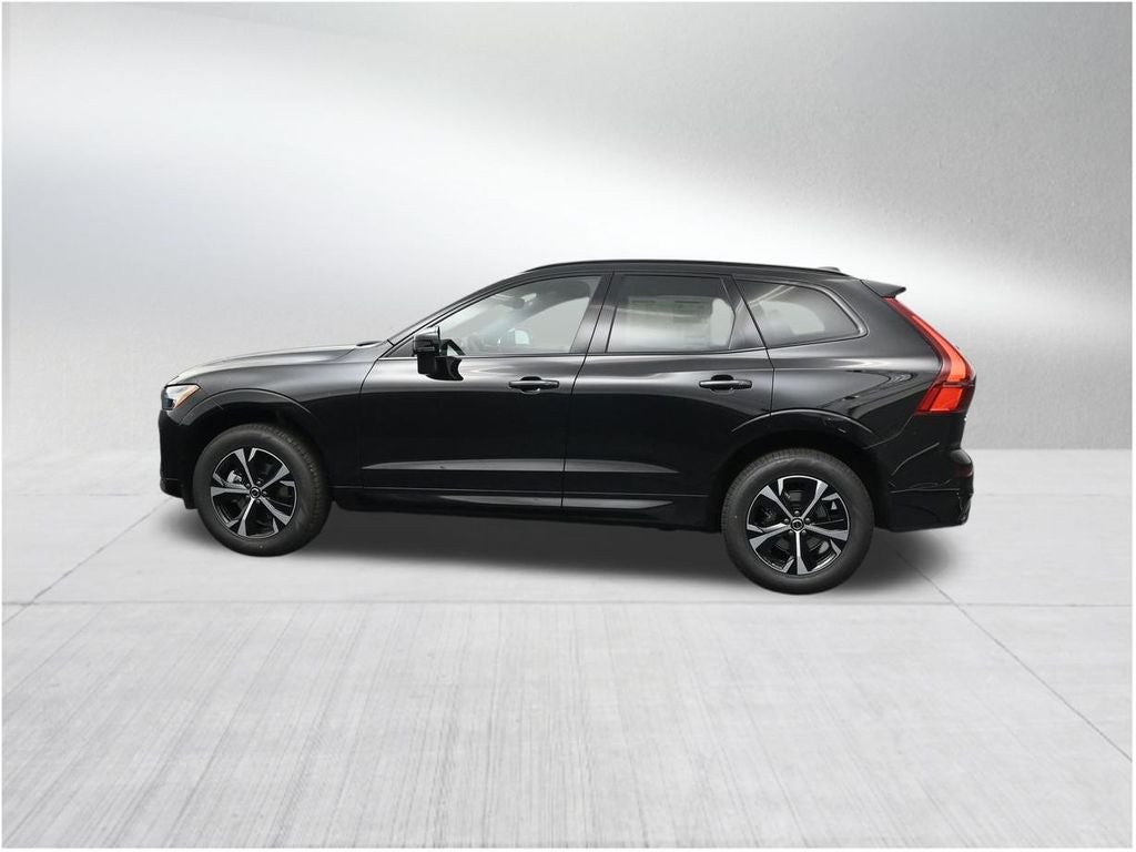 2026 Volvo XC60 B5 Core