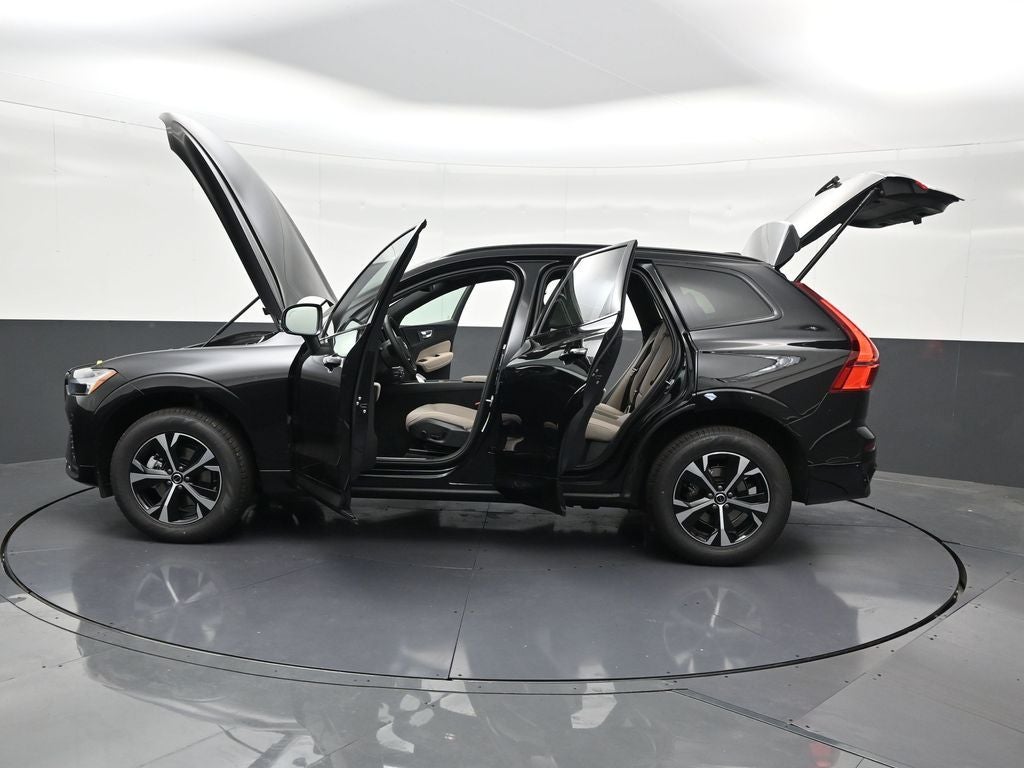 2026 Volvo XC60 B5 Core