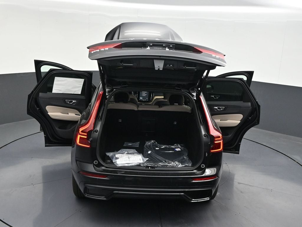 2026 Volvo XC60 B5 Core