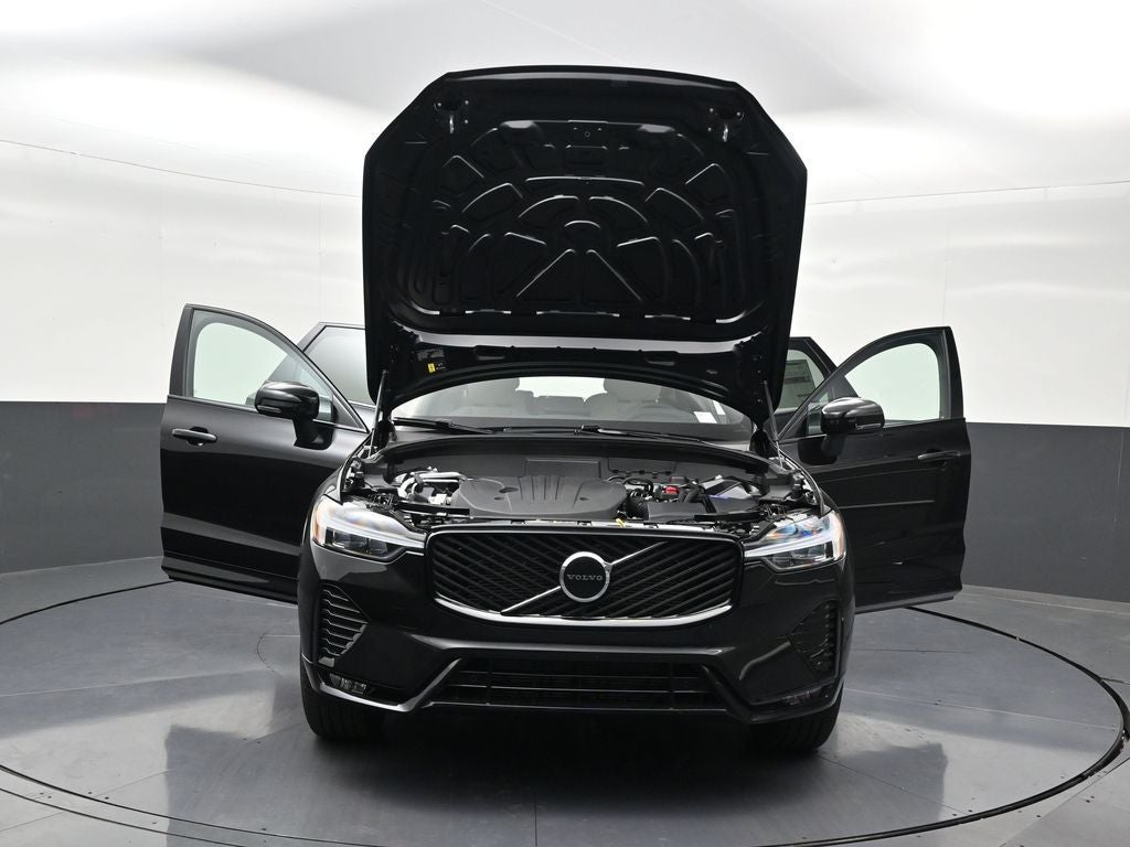 2026 Volvo XC60 B5 Core