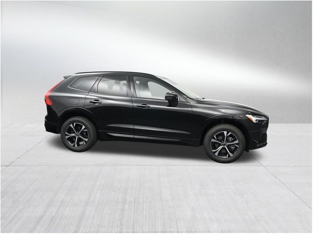 2026 Volvo XC60 B5 Core