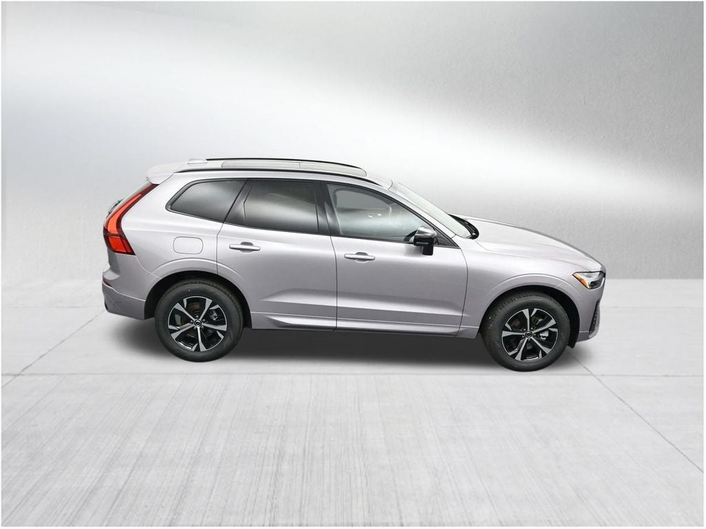 2026 Volvo XC60 B5 Core