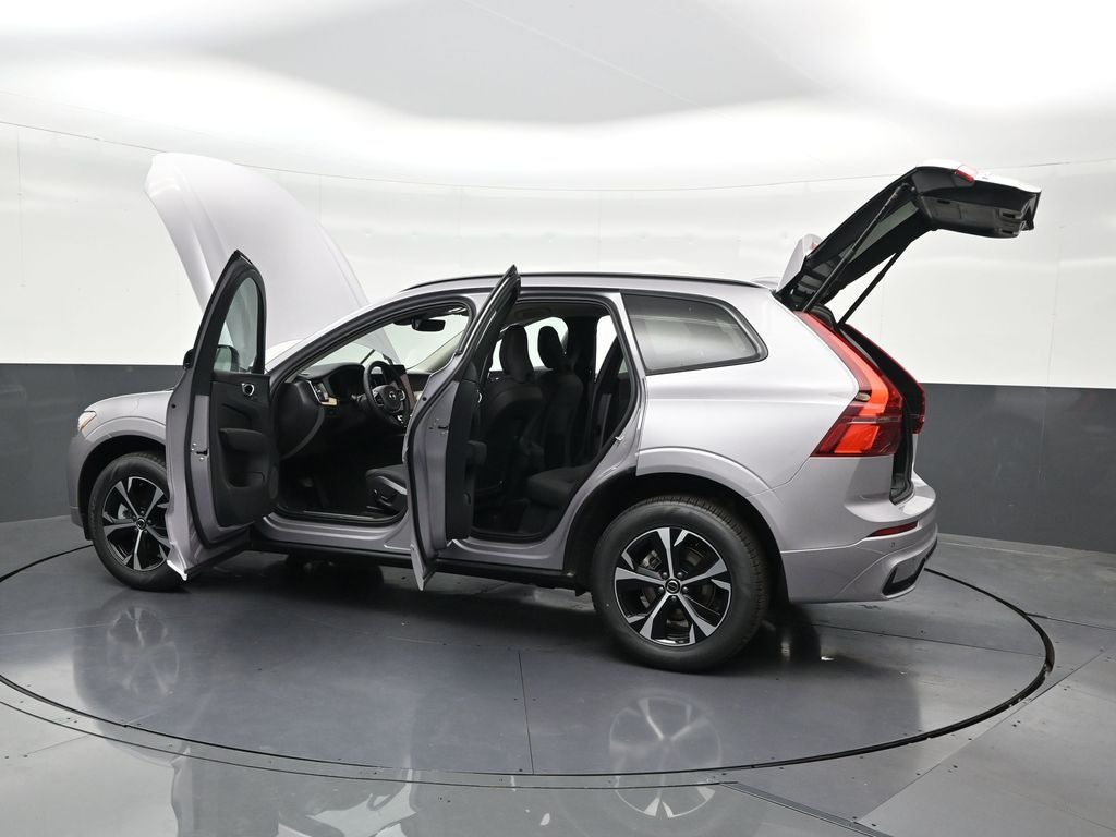 2026 Volvo XC60 B5 Core