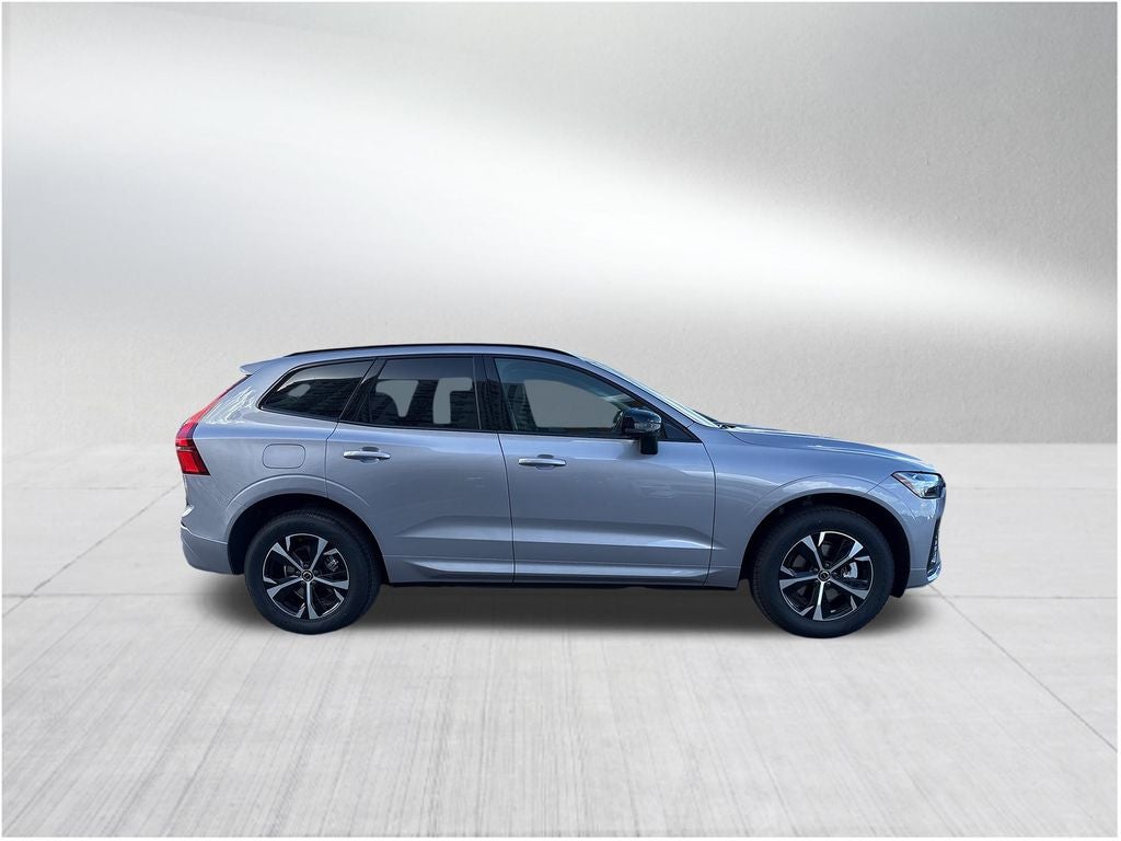 2026 Volvo XC60 B5 Core