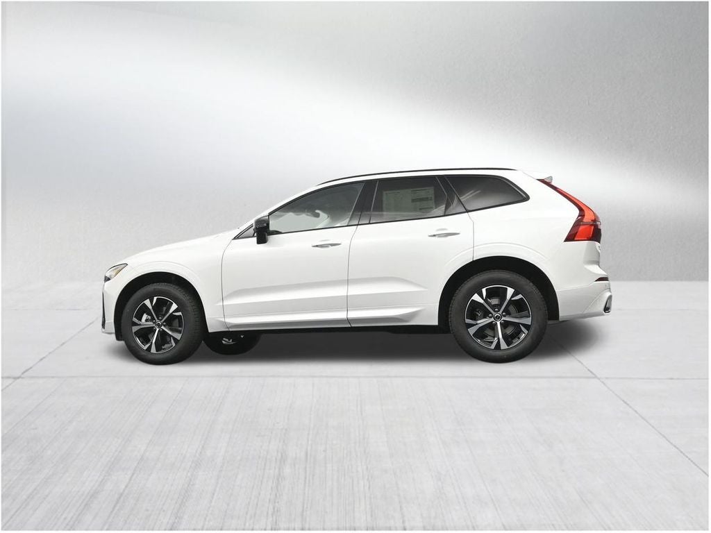 2026 Volvo XC60 B5 Core