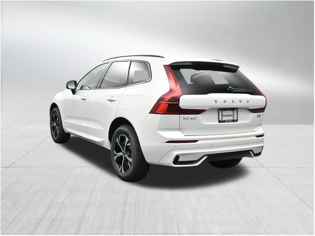 2026 Volvo XC60 B5 Core