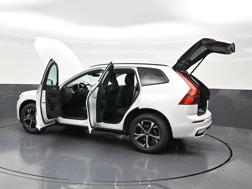 2026 Volvo XC60 B5 Core