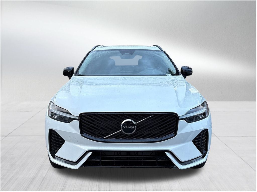 2026 Volvo XC60 B5 Core