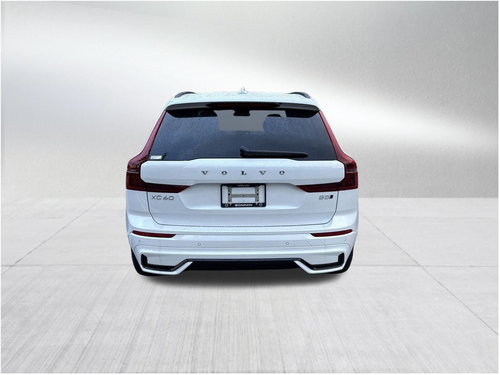 2026 Volvo XC60 B5 Core