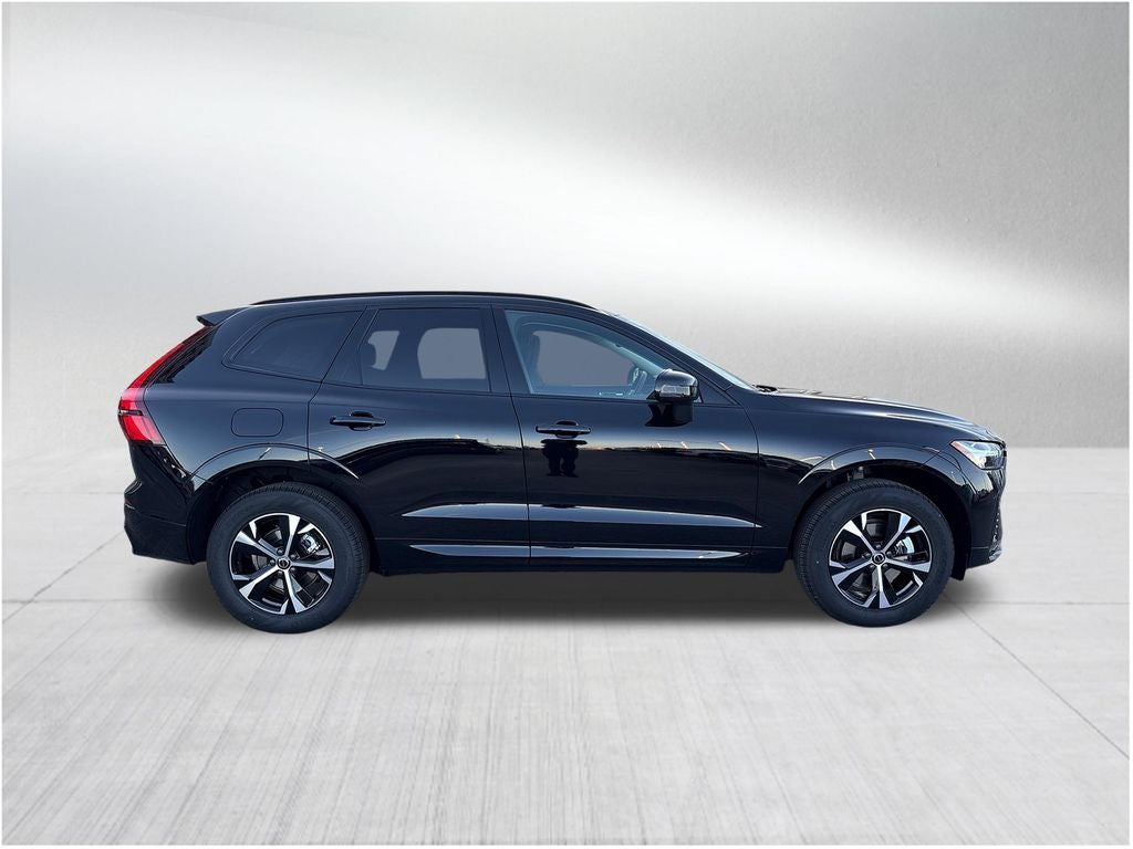 2026 Volvo XC60 B5 Core