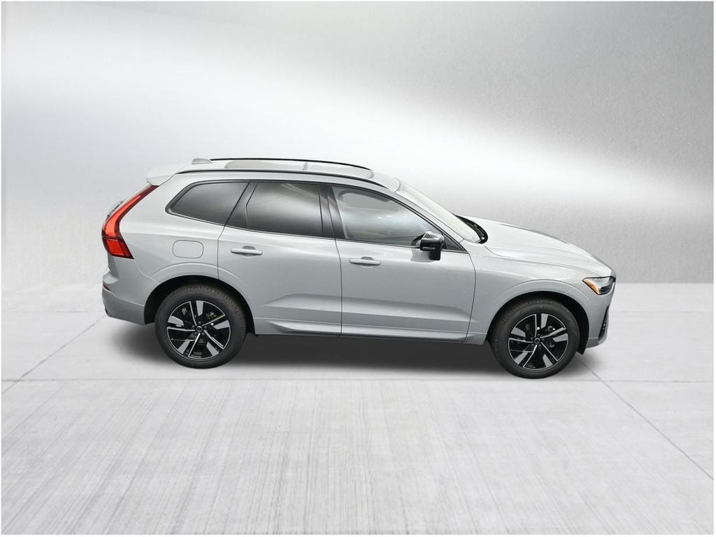 2026 Volvo XC60 B5 Core