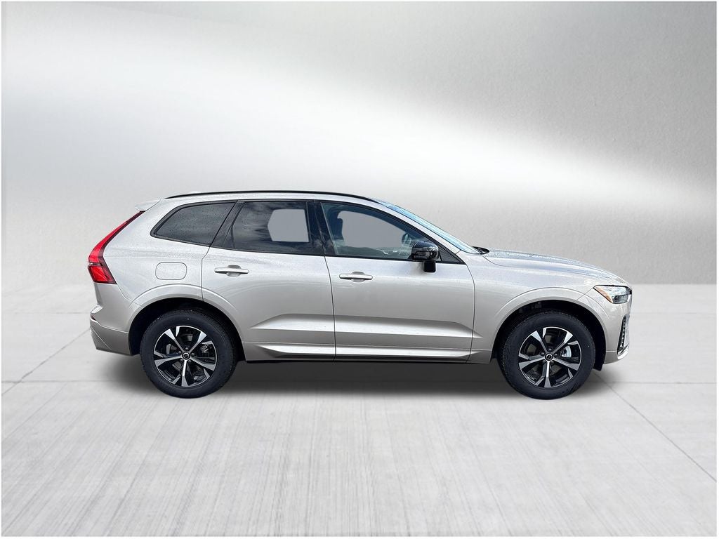 2026 Volvo XC60 B5 Core