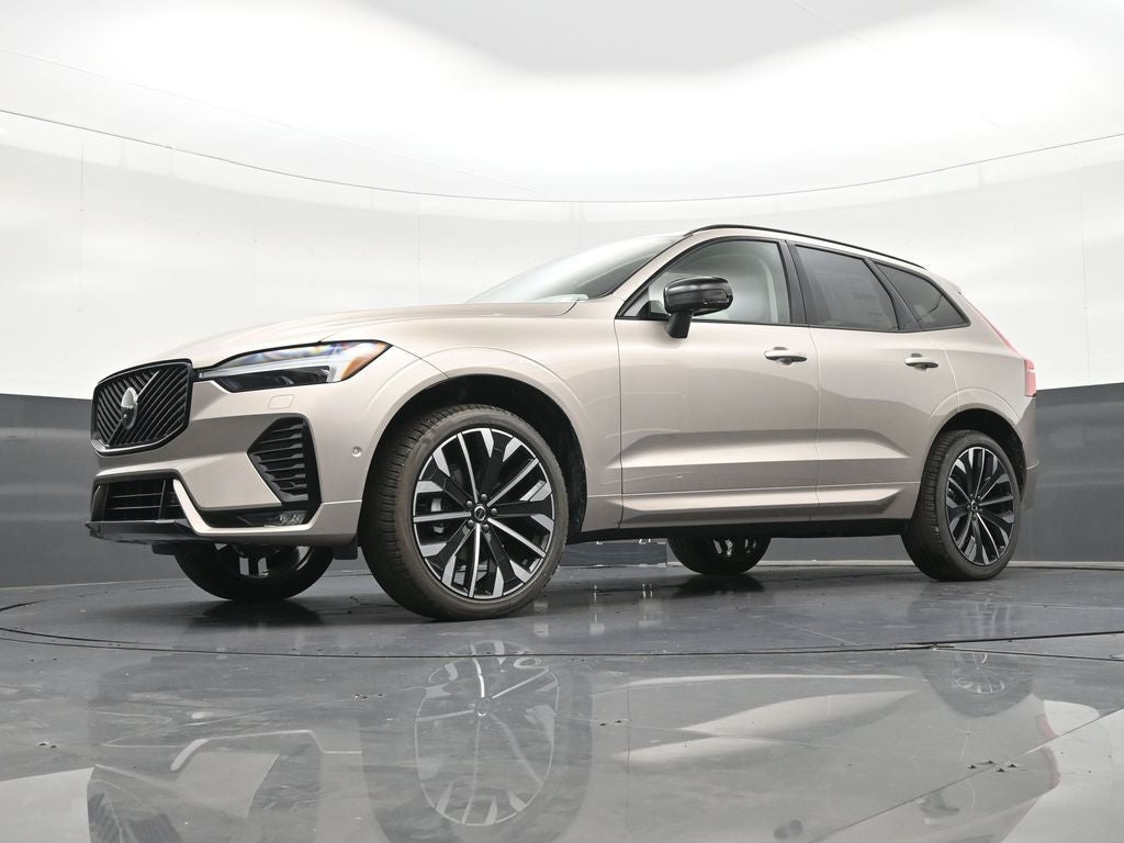 2026 Volvo XC60 B5 Ultra
