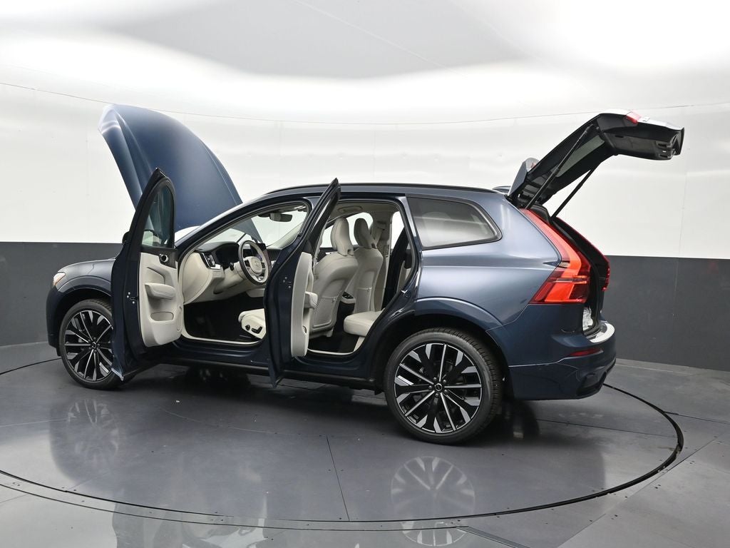 2026 Volvo XC60 B5 Ultra