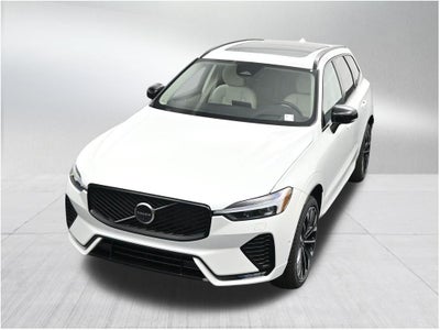 2026 Volvo XC60 B5 Ultra