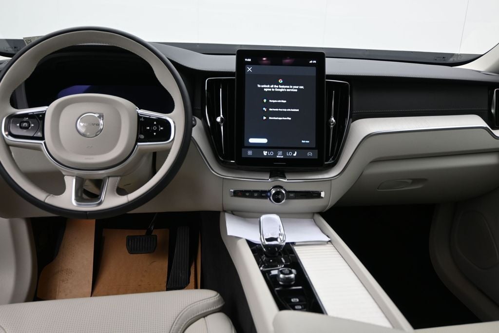 2026 Volvo XC60 B5 Ultra