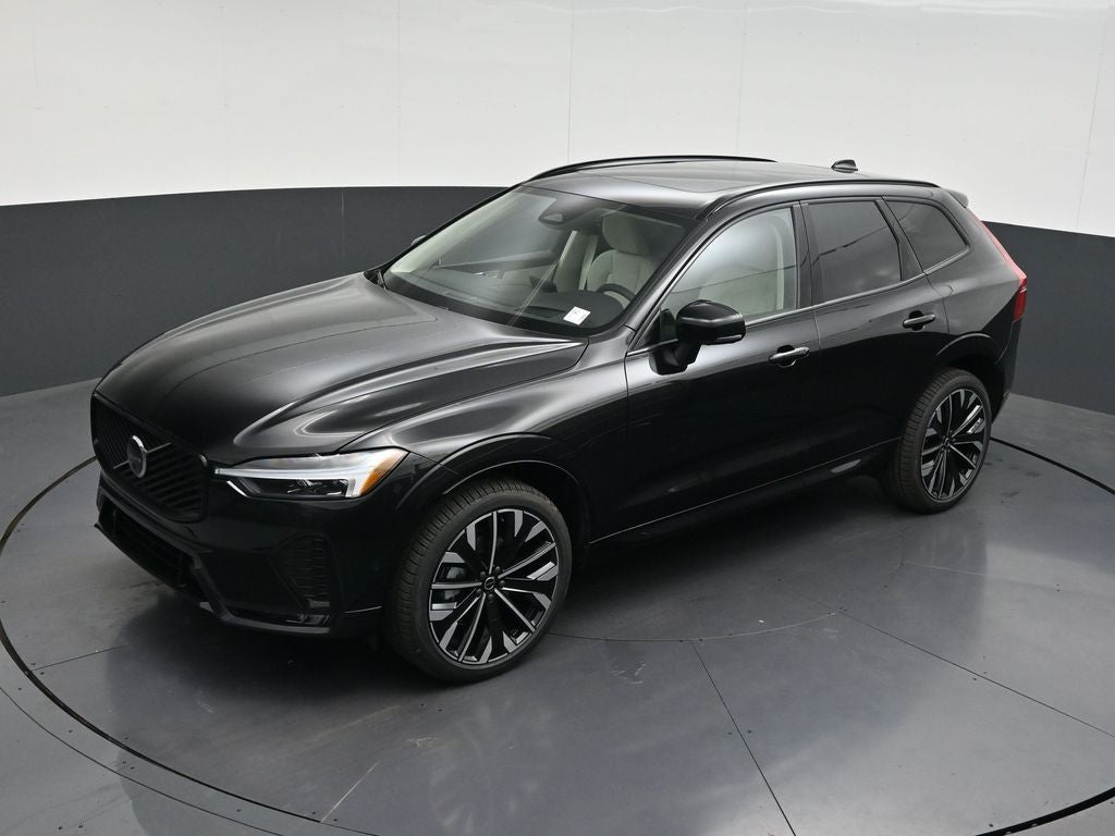 2026 Volvo XC60 B5 Ultra