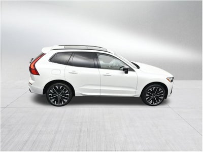 2026 Volvo XC60 B5 Ultra