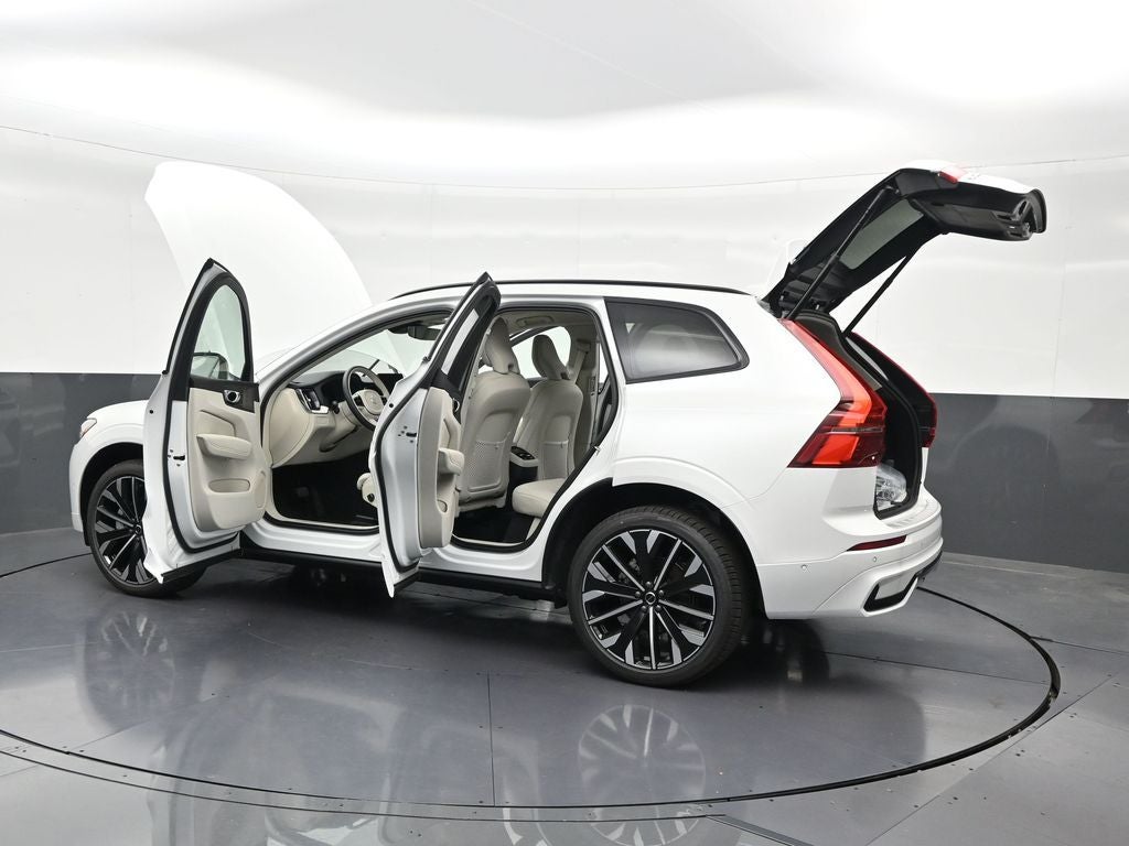 2026 Volvo XC60 B5 Ultra