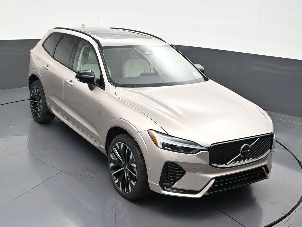 2026 Volvo XC60 B5 Ultra
