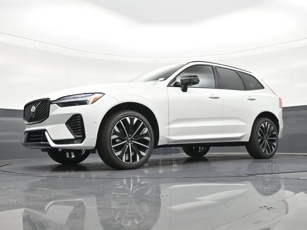 2026 Volvo XC60 B5 Ultra