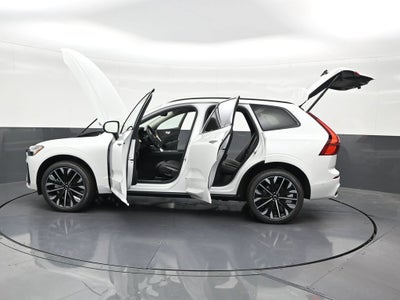 2026 Volvo XC60 B5 Ultra