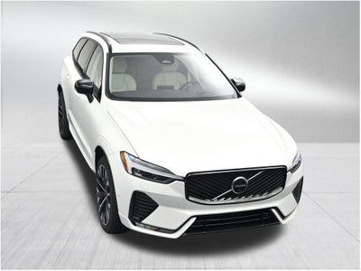 2026 Volvo XC60 B5 Ultra