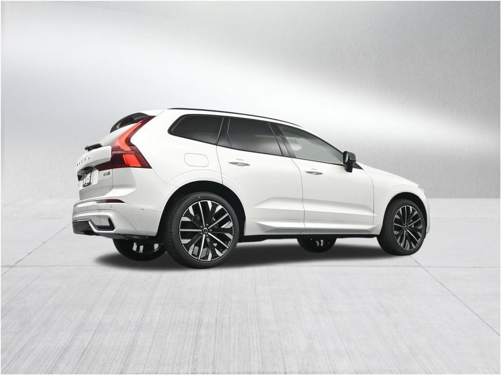 2026 Volvo XC60 B5 Ultra
