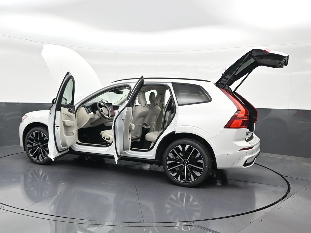 2026 Volvo XC60 B5 Ultra
