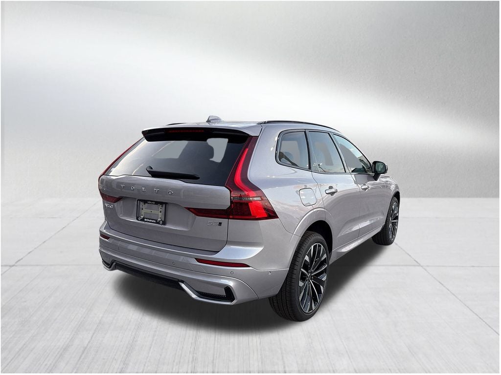 2026 Volvo XC60 B5 Ultra