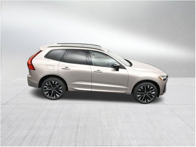 2026 Volvo XC60 B5 Ultra