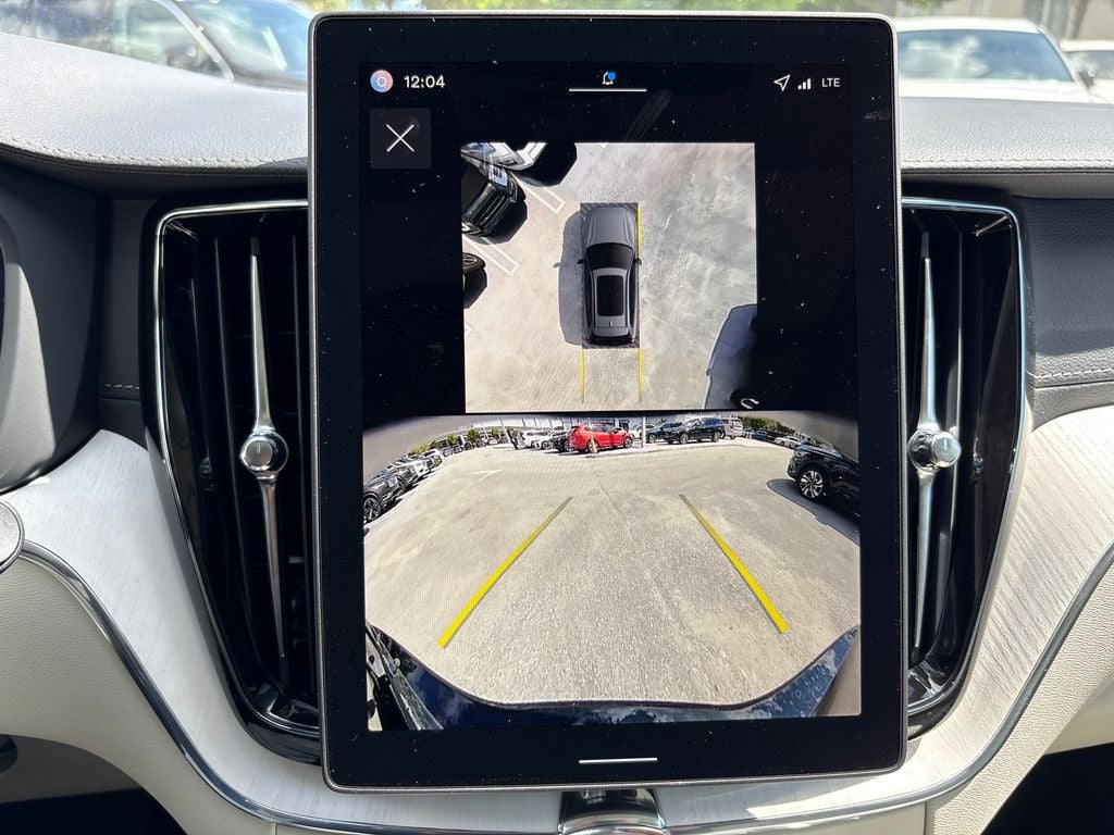 2026 Volvo XC60 B5 Ultra