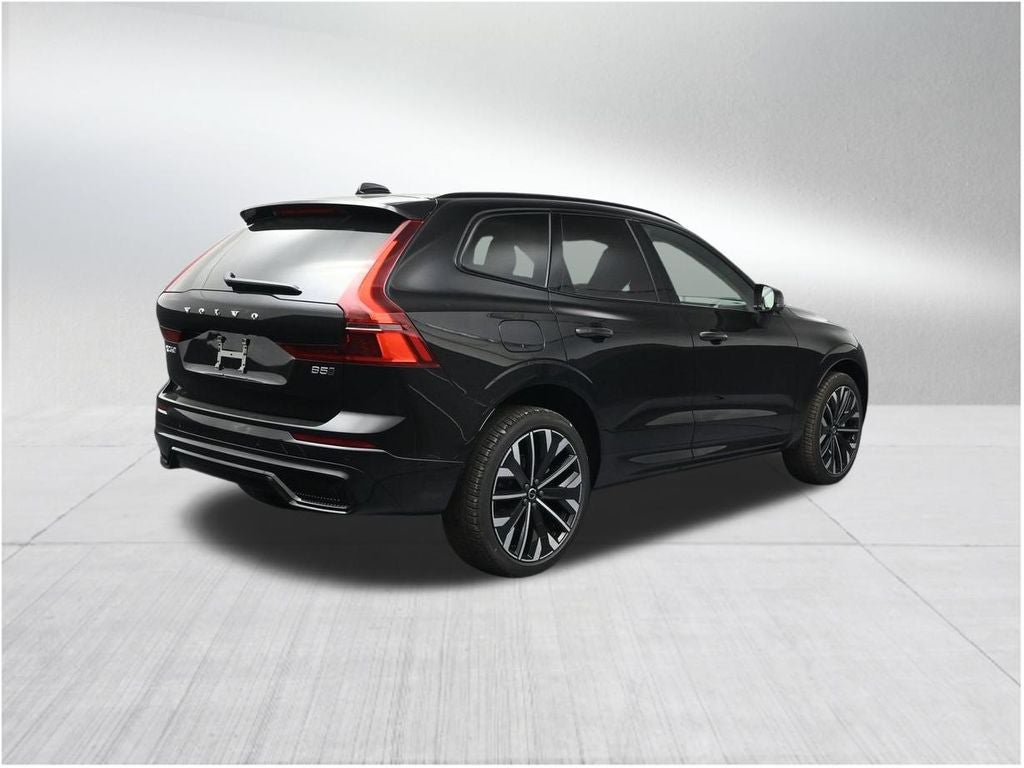 2026 Volvo XC60 B5 Ultra