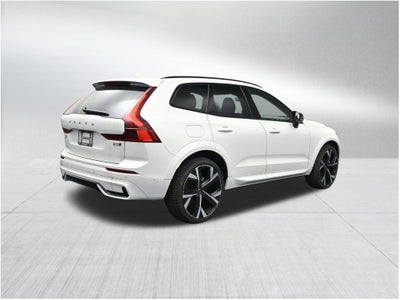 2026 Volvo XC60 B5 Ultra