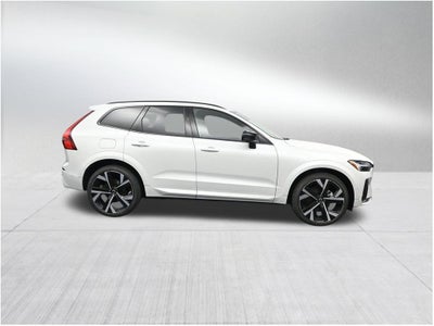 2026 Volvo XC60 B5 Ultra
