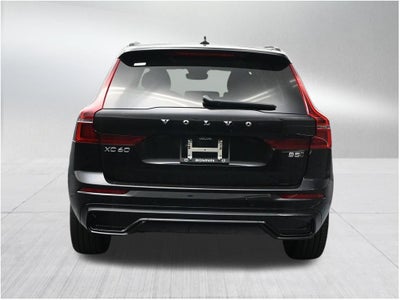 2026 Volvo XC60 B5 Ultra