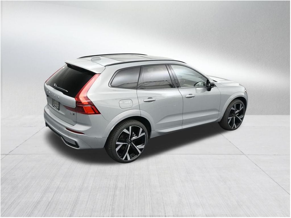 2026 Volvo XC60 B5 Ultra